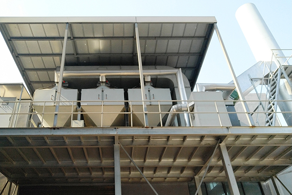 VOCS廢氣影響與廢氣治理設(shè)備全面解析：鄭州樸華科技的環(huán)保方案