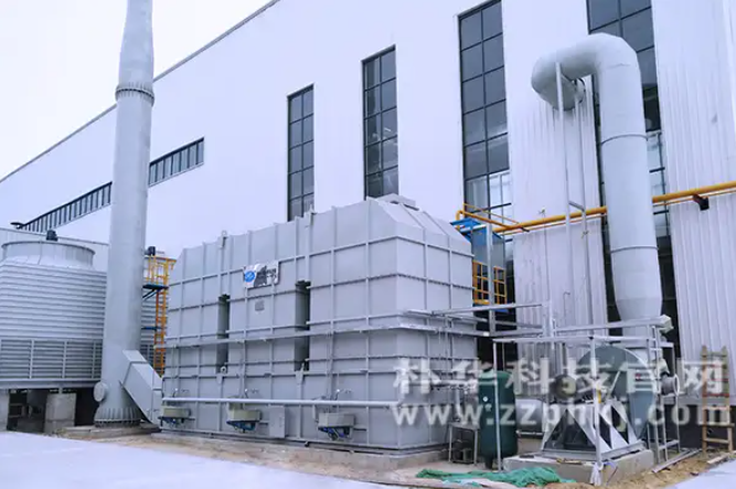 蓄熱式燃燒分解設(shè)備在化工廠安裝.png